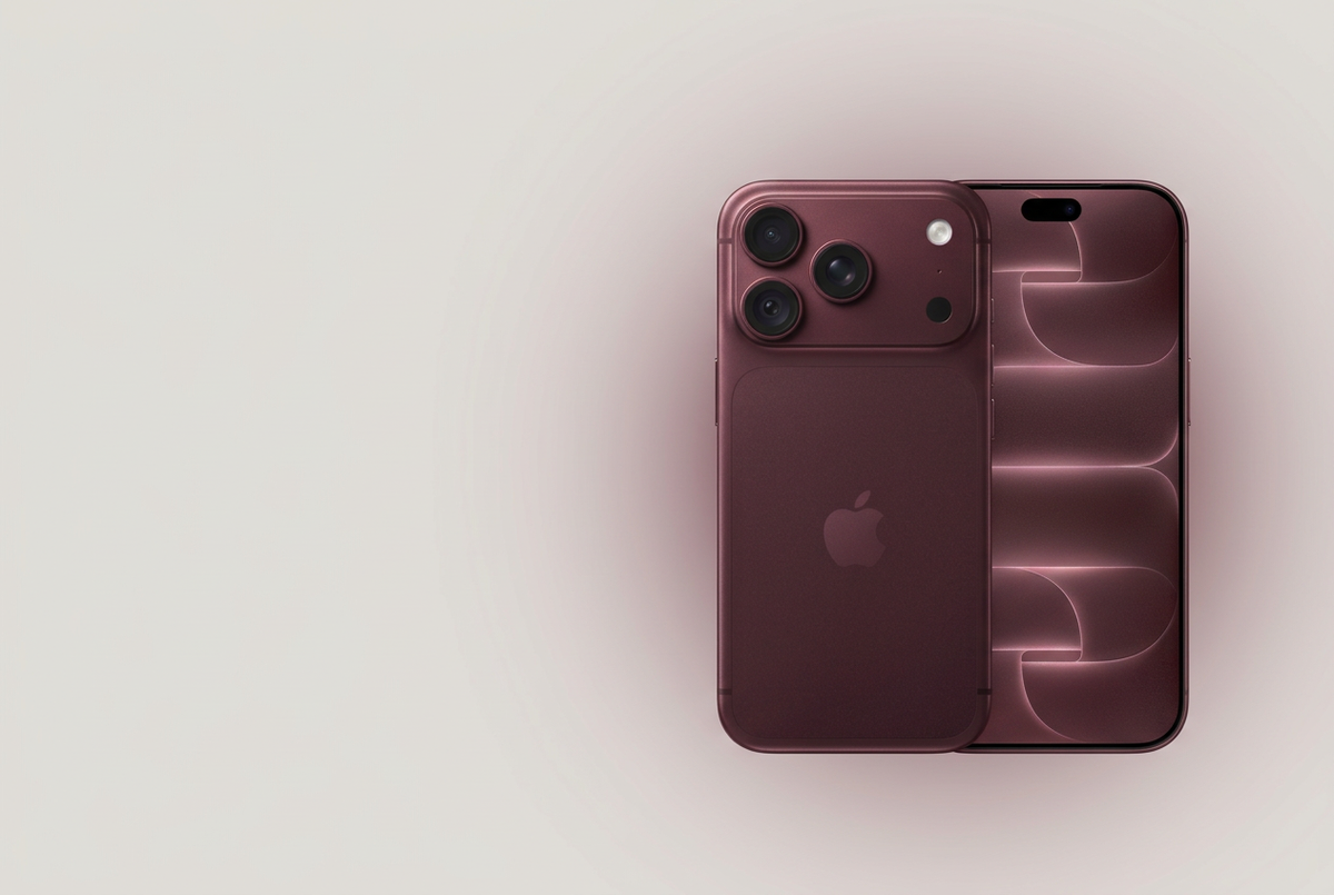 iPhone 18 Pro 酒红色主推封面